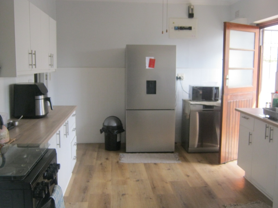 To Let 3 Bedroom Property for Rent in Strandvale Western Cape